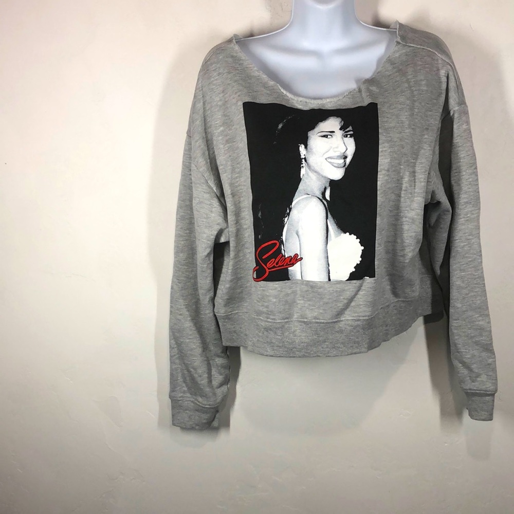Selena gray crop sweatshirt size xl